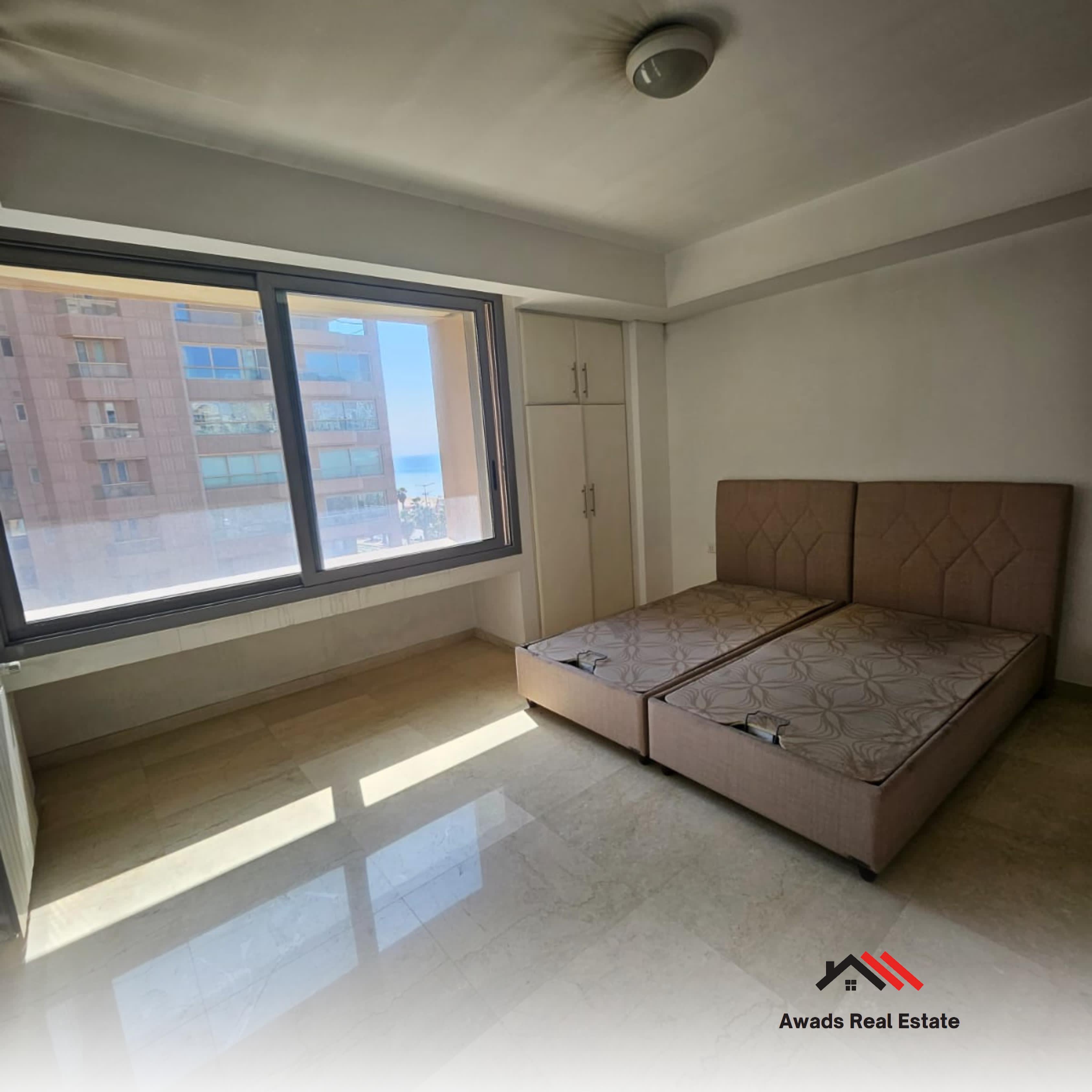 Apartment photo 5