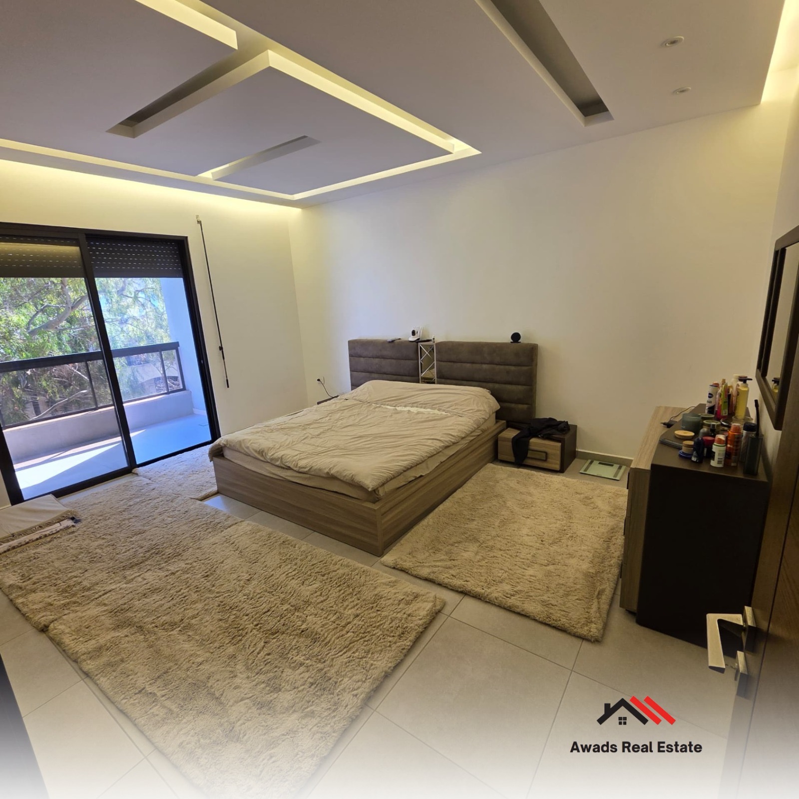 Apartment photo 5